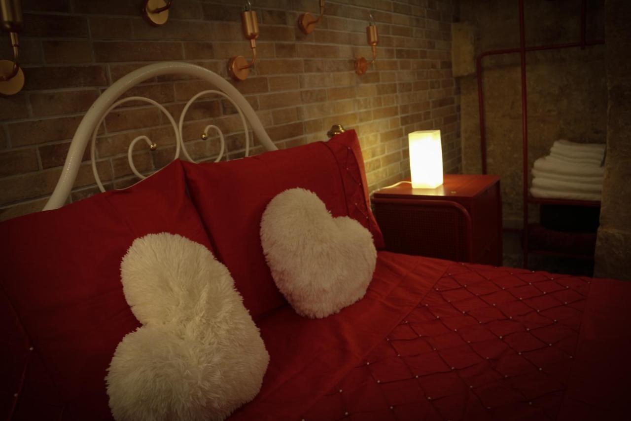 Malta'S Naughtiest Cabaret Apartman Floriana Kültér fotó